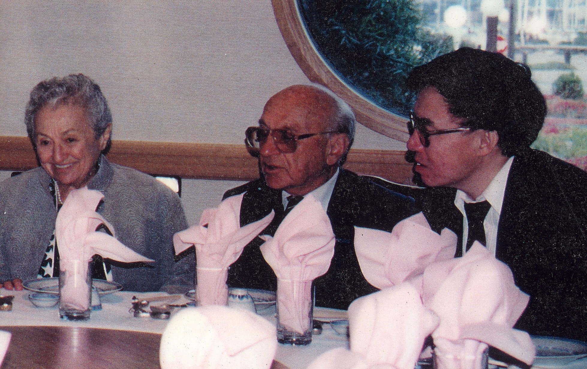 Milton and Rose Friedman with Hugh Ching. Click to learn more about `Chinese Economic Reform' a 1988 speech by Friedman.